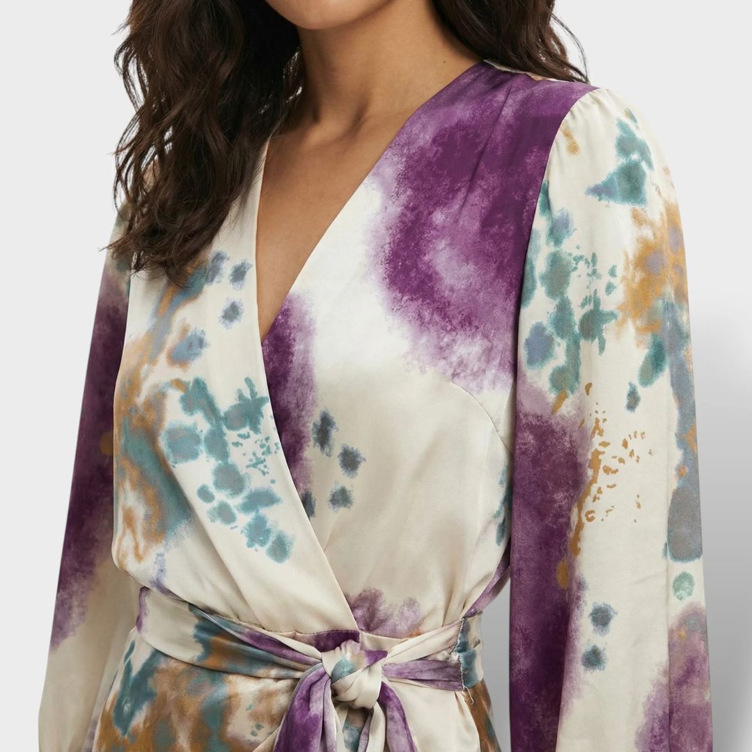 Valeria | V-Neck Dress