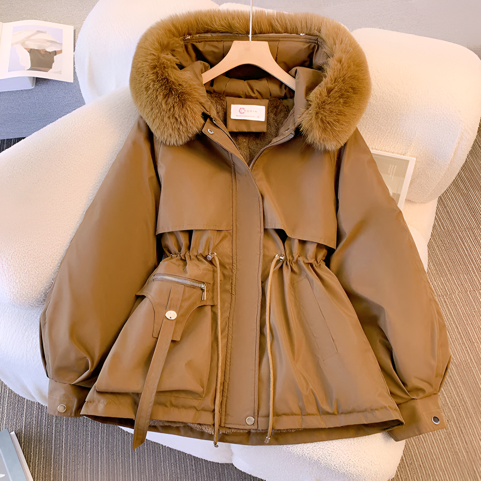 ALEKSANDRA | Elegant Jacket